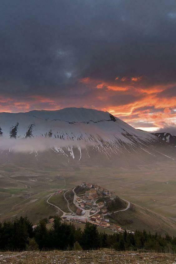 Alojamento de Turismo Rural Agriturismo Roccagelli Vallo di Nera